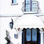 Nave Hotel