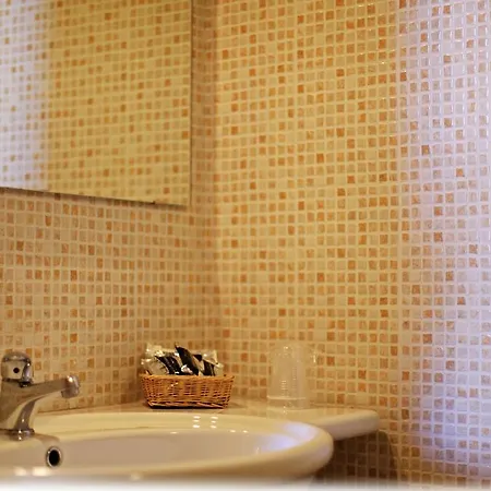 Alla Nave Hotel 3*