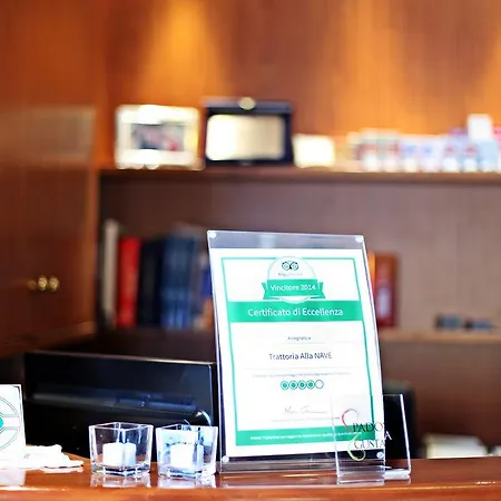 Hotel Alla Nave 3*