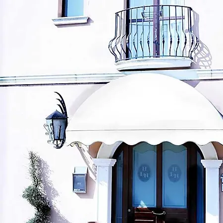 Alla Nave Hotel 3*
